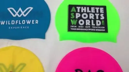 Cuffia da nuoto personalizzata in silicone di qualità con stampa della bandiera nazionale